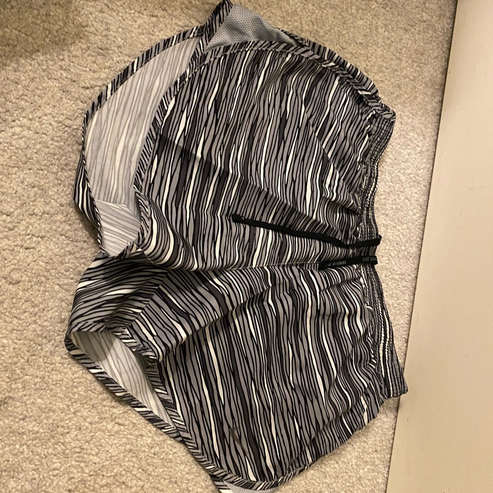 Nike Dri-Fit Running Shorts w/ zip pouch